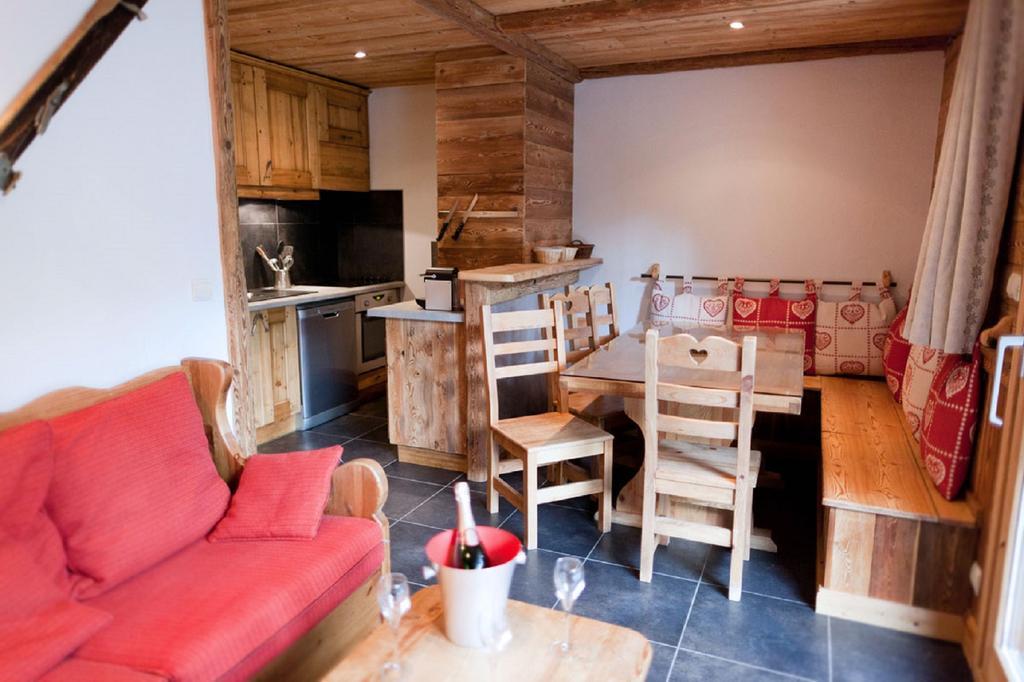 Les Alpages D'Auguste Apartment วัลลัวร์ ภายนอก รูปภาพ